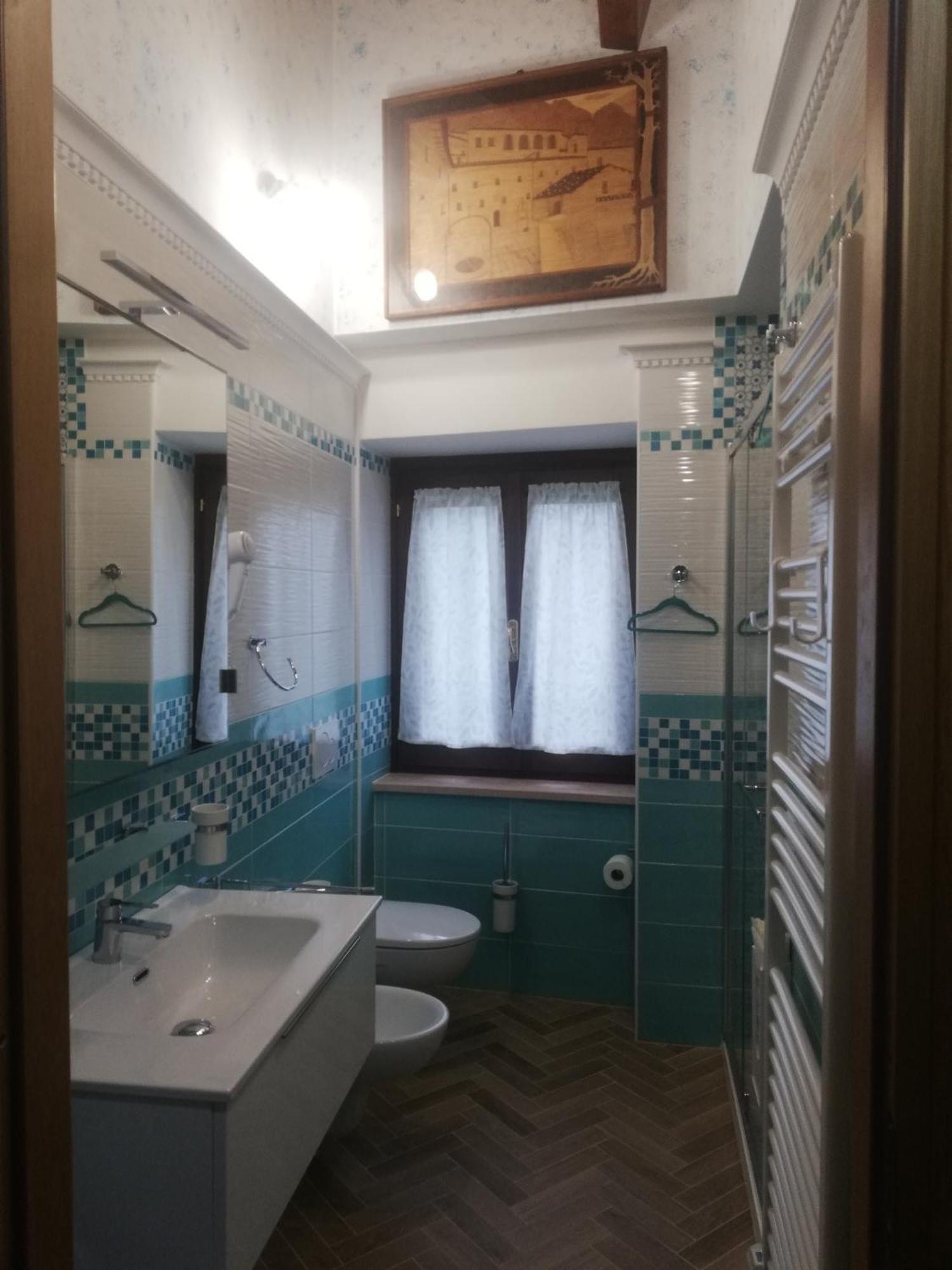 Appartamenti Cardinali Asís Habitación foto